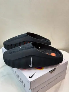 Nike Mind 001